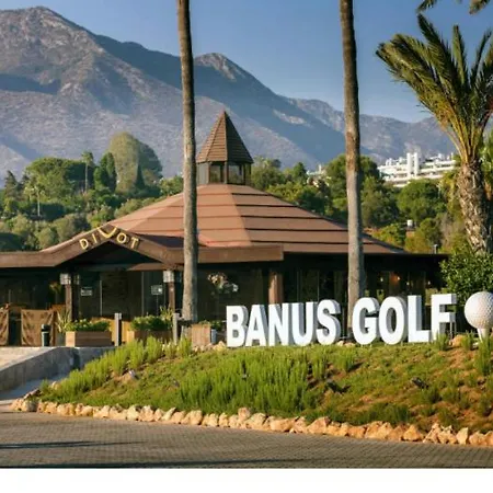 Newly Refurbished Townhouse Naranjos, Puerto Banus Marbella